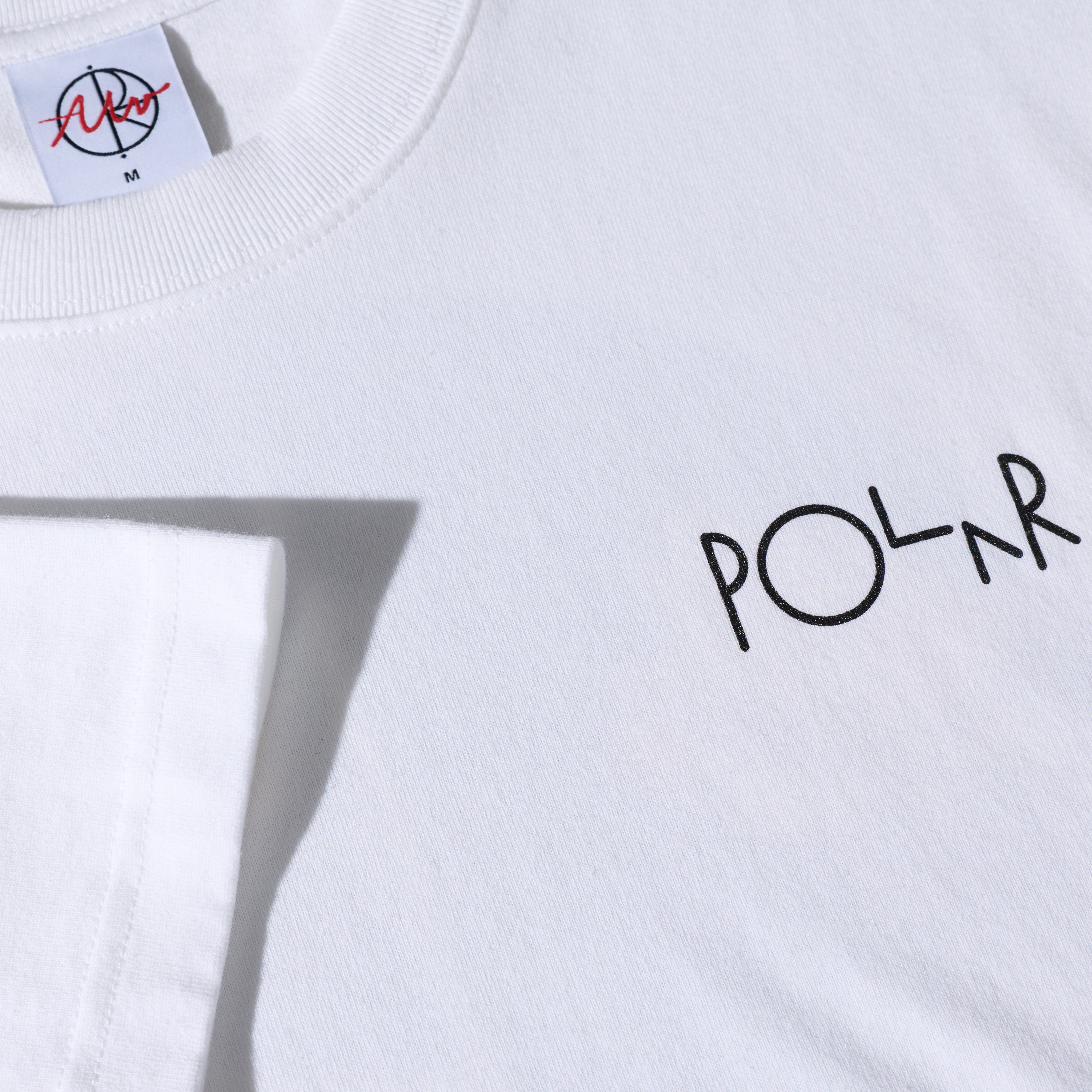 POLAR FILL LOGO TEE MÄRTAS ROSES WHITE - Tôpette Skateboards & Lifestyle