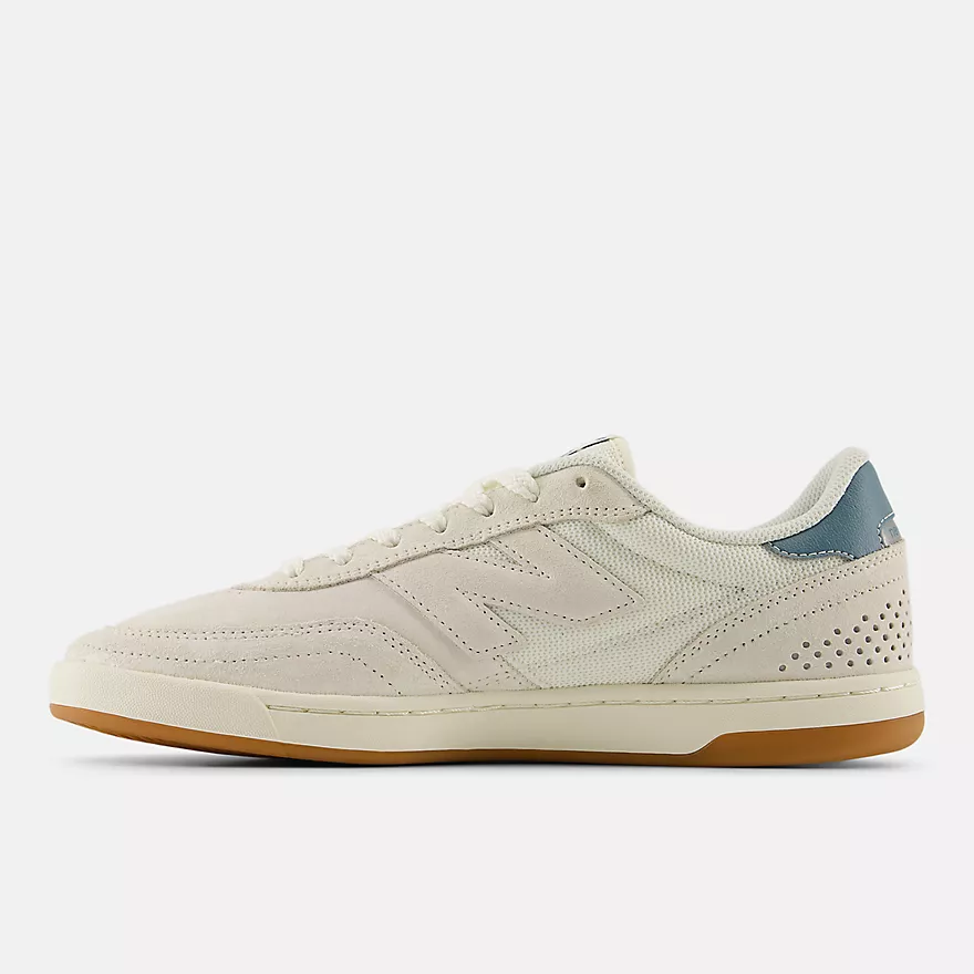 NEW BALANCE NUMERIC 440V2 WHITE-SALT WATER UN440NRU- Tôpette Skateboards